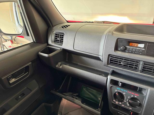 ハイゼットカーゴDX電子制御式4WD スマアシ(衝突安全防止機能) 純正AMFMチューナー 両側スライドドア キーフリー マニュアルエアコン オートライト ハロゲンヘッドランプ 電動格納式ドアミラー セキュリティアラーム(秋田県)の中古車