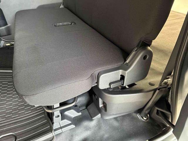 ハイゼットカーゴDX電子制御式4WD スマアシ(衝突安全防止機能) 純正AMFMチューナー 両側スライドドア キーフリー マニュアルエアコン オートライト ハロゲンヘッドランプ 電動格納式ドアミラー セキュリティアラーム(秋田県)の中古車
