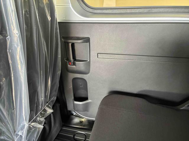 ハイゼットカーゴDX電子制御式4WD スマアシ(衝突安全防止機能) 純正AMFMチューナー 両側スライドドア キーフリー マニュアルエアコン オートライト ハロゲンヘッドランプ 電動格納式ドアミラー セキュリティアラーム(秋田県)の中古車
