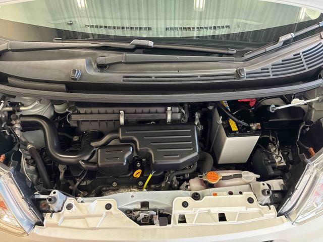 ムーヴＸリミテッド　ＳＡIII４ＷＤ　オーディオレス　ハロゲンヘッドライト　キーフリーシステム　オートエアコン／ライト／電動ドアミラー／ハイビーム　運転席シートヒーター　チルトステアリング　運転席シートリフター　純正アルミホイール（秋田県）の中古車