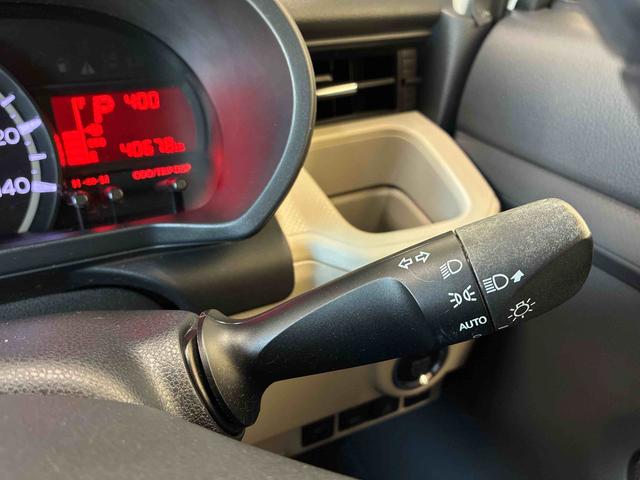 ムーヴＸリミテッド　ＳＡIII４ＷＤ　オーディオレス　ハロゲンヘッドライト　キーフリーシステム　オートエアコン／ライト／電動ドアミラー／ハイビーム　運転席シートヒーター　チルトステアリング　運転席シートリフター　純正アルミホイール（秋田県）の中古車