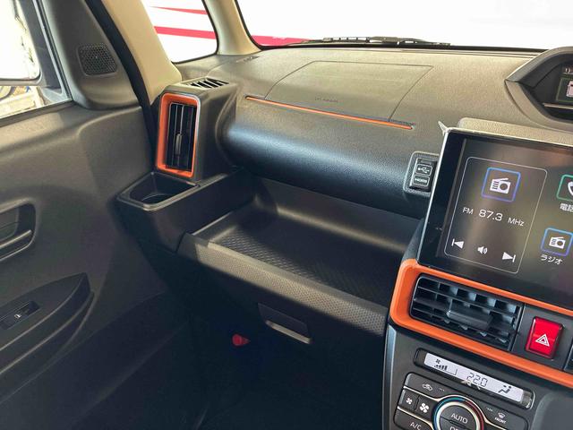 タントファンクロス4WD ディスプレーオーディオ バックカメラ ステアリングスイッチ LEDヘッドライト/フォグランプ 両側電動スライドドア 両側シートヒーター チルトステアリング 運転席シートリフター(秋田県)の中古車