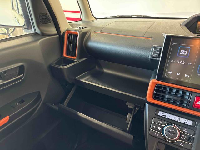 タントファンクロス4WD ディスプレーオーディオ バックカメラ ステアリングスイッチ LEDヘッドライト/フォグランプ 両側電動スライドドア 両側シートヒーター チルトステアリング 運転席シートリフター(秋田県)の中古車