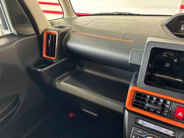 タントファンクロス4WD オーディオレス LEDヘッドライト/フォグランプ 両側電動スライドドア 両側シートヒーター チルトステアリング 運転席シートリフター バックカメラ ステアリングスイッチ オートエアコン/ライト(秋田県)の中古車