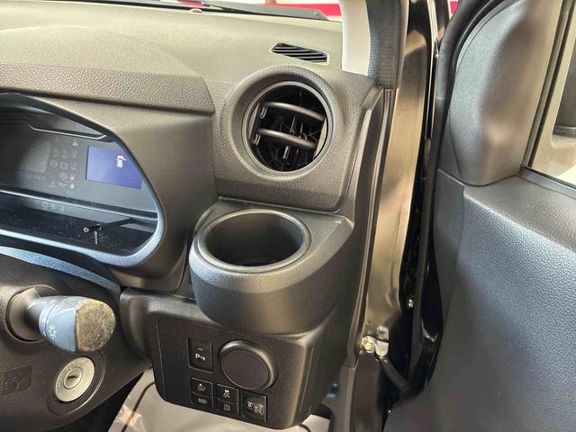 ミライースL SAIII4WD 純正CD ハロゲンヘッドライト マニュアルエアコン キーレスエントリー オートライト/ハイビーム コーナーセンサー VSC(横滑り防止機能) スマートアシスト(衝突安全防止機能)(秋田県)の中古車