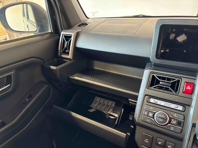 タフトG ダーククロムベンチャー eco IDLE非装着車4WD オーディオレス バックカメラ ステアリングスイッチ LEDヘッドライト/フォグランプ クルーズコントロール コーナーセンサー 両側シートヒーター チルトステアリング 運転席シートリフター(秋田県)の中古車