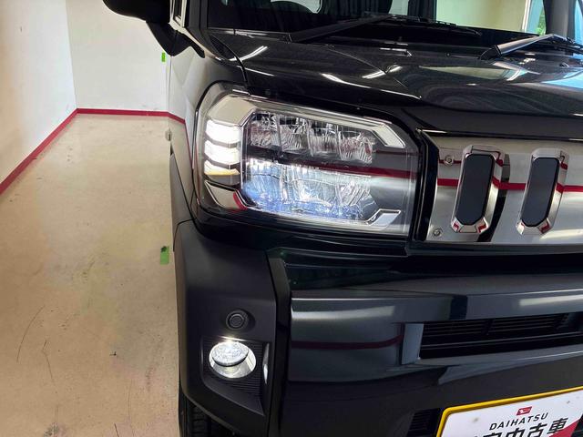 タフトG ダーククロムベンチャー eco IDLE非装着車4WD オーディオレス バックカメラ ステアリングスイッチ LEDヘッドライト/フォグランプ クルーズコントロール コーナーセンサー 両側シートヒーター チルトステアリング 運転席シートリフター(秋田県)の中古車