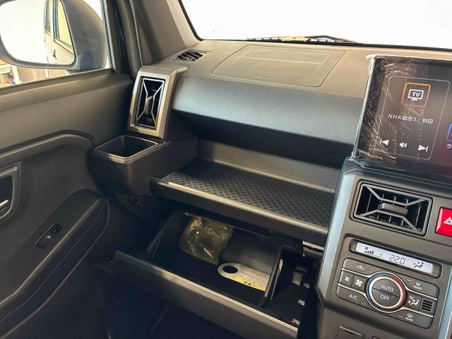 タフトＧ　クロムベンチャー４ＷＤ　ディスプレーオーディオ　バックカメラ　ステアリングスイッチ　両側シートヒーター　クルーズコントロール　コーナーセンサー　チルトステアリング　運転席シートリフター　オートエアコン／ライト（秋田県）の中古車