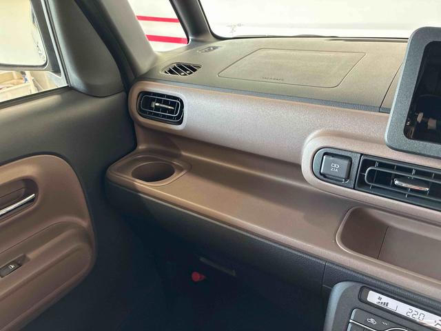 ムーヴキャンバスセオリーＸ４ＷＤ　ハロゲンヘッドライト　オーディオレス　バックカメラ　ステアリングスイッチ　両側電動スライドドア　オートエアコン／ライト／ハイビーム／電動ドアミラー　チルトステアリング　運転席シートリフター（秋田県）の中古車