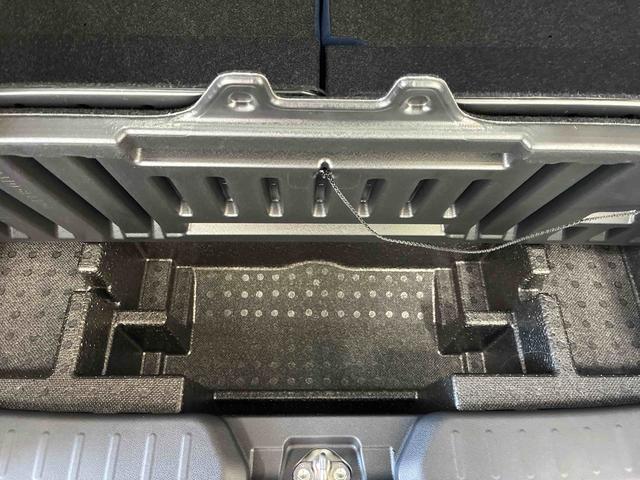 ムーヴキャンバスセオリーＸ４ＷＤ　ハロゲンヘッドライト　オーディオレス　バックカメラ　ステアリングスイッチ　両側電動スライドドア　オートエアコン／ライト／ハイビーム／電動ドアミラー　チルトステアリング　運転席シートリフター（秋田県）の中古車