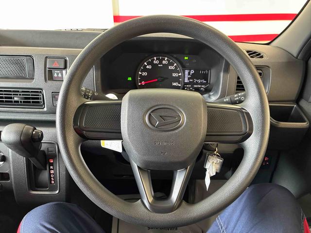 ハイゼットカーゴＤＸ電子制御式４ＷＤ　スマアシ（衝突安全防止機能）　純正ＡＭＦＭチューナー　両側スライドドア　キーレス　マニュアルエアコン　オートライト　ハロゲンヘッドランプ　パワーウィンドウ　コーナーセンサー（秋田県）の中古車