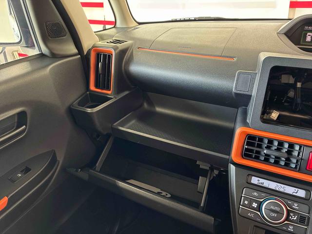 タントファンクロス４ＷＤ　スマアシ（衝突安全防止機能）　両側パワースライドドア　キーフリー　オートエアコン／ライト　ＬＥＤヘッド／フォグランプ　バックカメラ　チルトステアリング　シートリフター　前席シートヒーター（秋田県）の中古車
