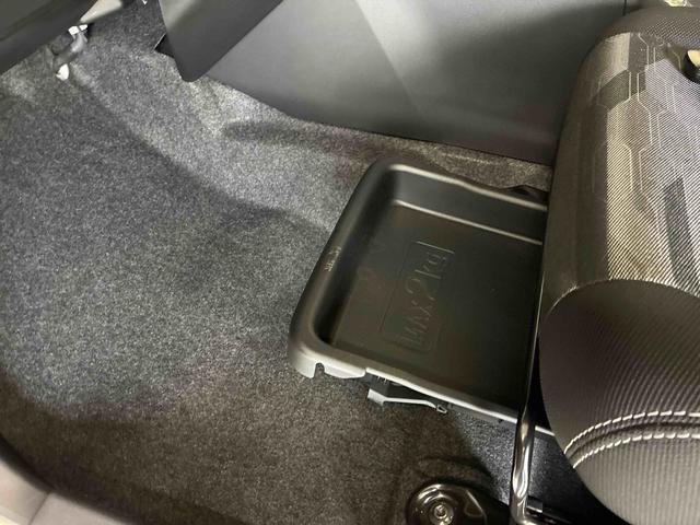タフトG クロムベンチャー4WD スマアシ(衝突安全防止機能) キーフリー オートエアコン/ライト LEDヘッドランプ/フォグランプ バックカメラ クルーズコントロール チルトステアリング シートリフター 前席シートヒーター(秋田県)の中古車
