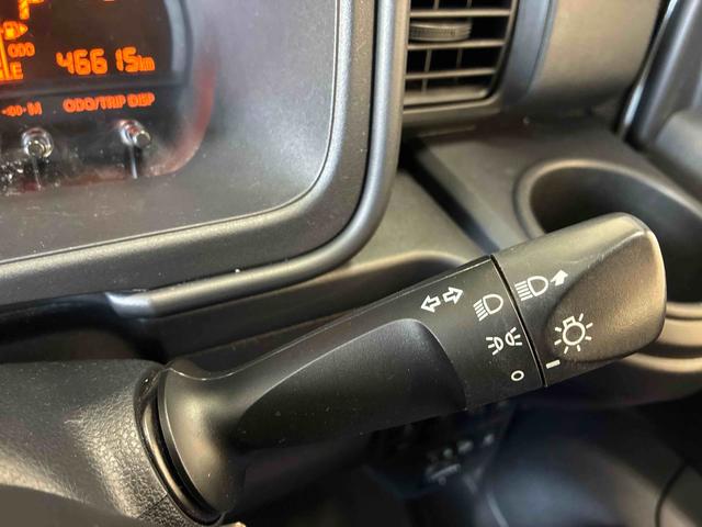 ハイゼットカーゴクルーズターボＳＡIIIパートタイム４ＷＤ　スマアシＩＩＩ（衝突安全防止機能）　純正ナビ　両側スライドドア　キーレス　マニュアルエアコン　ＬＥＤヘッドランプ　パワーウィンドウ　コーナーセンサー（リヤ）　デュアルエアバッグ（秋田県）の中古車