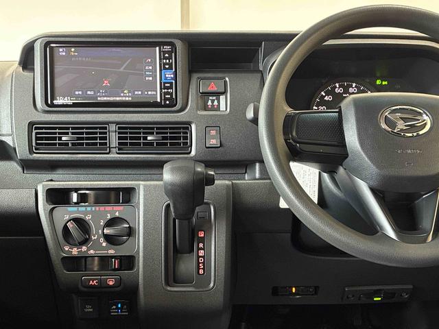 ハイゼットカーゴクルーズ電子制御式４ＷＤ　スマアシ（衝突安全防止機能）　純正ナビ／ドラレコ　両側スライドドア　キーフリー　マニュアルエアコン　オートライト　ＬＥＤヘッド／フォグランプ　ＥＴＣ　パワーウィンドウ（秋田県）の中古車
