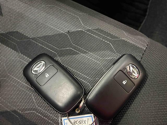 タフトＧ　ダーククロムベンチャー４ＷＤ　スマアシ（衝突安全防止機能）　キーフリー　オートエアコン／ライト　ＬＥＤヘッドランプ／フォグランプ　バックカメラ　チルトステアリング　シートリフター　前席シートヒーター（秋田県）の中古車