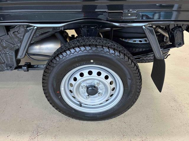ハイゼットトラックジャンボエクストラパートタイム４ＷＤ　スマアシ（衝突安全防止機能）　キーフリー　マニュアルエアコン　オートライト　ＬＥＤヘッドランプ／フォグランプ　パワーウィンドウ　ストロング防錆パック　荷台灯　電動格納式ミラー（秋田県）の中古車