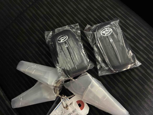 ハイゼットトラックジャンボエクストラパートタイム４ＷＤ　スマアシ（衝突安全防止機能）　キーフリー　マニュアルエアコン　オートライト　ＬＥＤヘッドランプ／フォグランプ　パワーウィンドウ　ストロング防錆パック　荷台灯　電動格納式ミラー（秋田県）の中古車