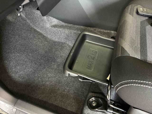 タフトG クロムベンチャー4WD スマアシ(衝突安全防止機能) バッグカメラ キーフリー オートエアコン/ライト LEDヘッド/フォグランプ チルトステアリング シートリフター サイドエアバッグ 前席シートヒーター(秋田県)の中古車