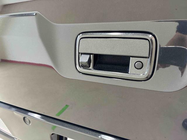 ハイゼットカーゴクルーズ電子制御式４ＷＤ　スマアシ（衝突安全防止機能）純正ディスプレイオーディオ　バックカメラ　両側スライドドア　キーフリー　マニュアルエアコン　オートライト　ＬＥＤヘッド／フォグランプ　電動格納式ドアミラー（秋田県）の中古車