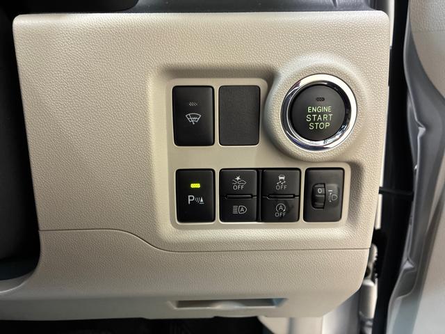パッソＸ　Ｓ４ＷＤ　スマートアシストＩＩＩ（衝突安全防止機能）　ＣＤチューナー　キーフリー　マニュアルエアコン　ハロゲンヘッドランプ　チルトステアリング　オート電動格納式ドアミラー　運転席シートヒーター（秋田県）の中古車