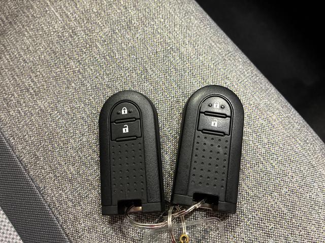 パッソＸ　Ｓ４ＷＤ　スマートアシストＩＩＩ（衝突安全防止機能）　ＣＤチューナー　キーフリー　マニュアルエアコン　ハロゲンヘッドランプ　チルトステアリング　オート電動格納式ドアミラー　運転席シートヒーター（秋田県）の中古車