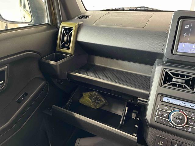 タフトＧターボ　クロムベンチャー４ＷＤ　スマアシ（衝突安全防止機能）　純正ＤＶＤチューナー／リモスタ　バックカメラ　オートエアコン／ライト　ＬＥＤヘッド／フォグランプ　クルーズコントロール　チルトステアリング　シートリフター（秋田県）の中古車