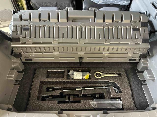 タフトＧターボ　クロムベンチャー４ＷＤ　スマアシ（衝突安全防止機能）　純正ＤＶＤチューナー／リモスタ　バックカメラ　オートエアコン／ライト　ＬＥＤヘッド／フォグランプ　クルーズコントロール　チルトステアリング　シートリフター（秋田県）の中古車
