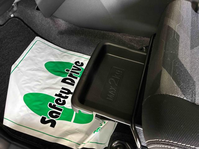 タフトＧターボ　クロムベンチャー４ＷＤ　スマアシ（衝突安全防止機能）　純正ＤＶＤチューナー／リモスタ　バックカメラ　オートエアコン／ライト　ＬＥＤヘッド／フォグランプ　クルーズコントロール　チルトステアリング　シートリフター（秋田県）の中古車