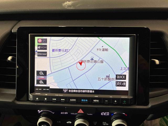 フィットｅ：ＨＥＶベーシック４ＷＤ　衝突安全防止機能　ナビ　バックカメラ　クルーズコントロール　オートエアコン／ライト　ＬＥＤヘッド／フォグランプ　ドラレコ（前後）　サイドカーテンエアバッグ　チルトステアリング　シートリフター（秋田県）の中古車