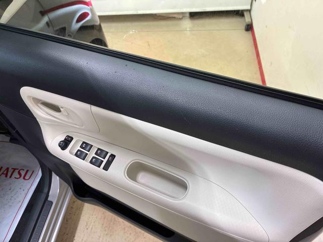 ムーヴキャンバスX SAIII4WD スマアシIII(衝突安全防止機能) 純正CD 両側パワースライドドア キーフリー オートエアコン/ライト ハロゲンヘッドランプ LEDフォグランプ チルトステアリング シートリフター(秋田県)の中古車