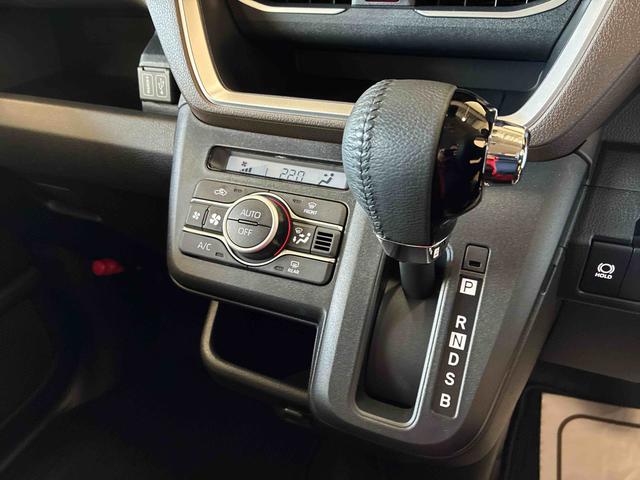 ムーヴＲＳ４ＷＤ　ターボ　スマアシ（衝突安全防止機能）　純正ナビ／ドラレコ（前後・室内）　バックカメラ　クルーズコントロール　両側パワースライドドア　オートエアコン／ライト　ＬＥＤヘッド／フォグランプ（秋田県）の中古車