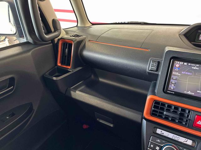タントファンクロスターボ4WD スマアシ(衝突安全防止機能) 純正ナビ/ドラレコ バックカメラ TVコントロールキット 両側パワースライドドア オートエアコン/ライト LEDヘッド/フォグランプ ETC チルトステアリング(秋田県)の中古車