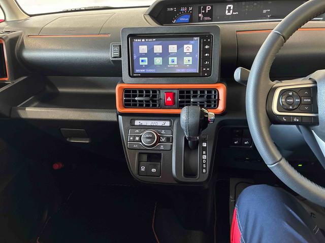 タントファンクロスターボ4WD スマアシ(衝突安全防止機能) 純正ナビ/ドラレコ バックカメラ TVコントロールキット 両側パワースライドドア オートエアコン/ライト LEDヘッド/フォグランプ ETC チルトステアリング(秋田県)の中古車