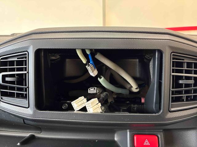 ミライースＬ　ＳＡIII４ＷＤ　スマートアシストＩＩＩ（衝突安全防止機能）　キーレスエントリー　オートライト　ハロゲンヘッドランプ　バックカメラ　マニュアルエアコン　ＡＢＳ　コーナーセンサー　セキュリティアラーム（秋田県）の中古車
