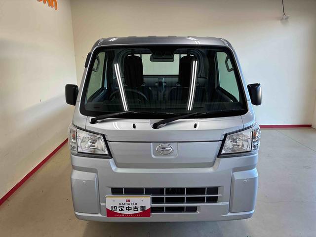 ハイゼットトラック 中古車 スタンダード　農用スペシャルパートタイム４ＷＤ　スマアシ（衝突安全防止機能）　純正ＡＭＦＭチューナー　マニュアルエアコン　オートライト　ハロゲンヘッドランプ　荷台灯　リヤ４枚リーフスプリング　デュアルエアバッグ　コーナーセンサー