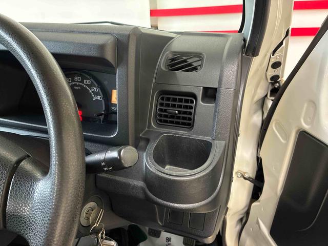 ハイゼットトラックスタンダードパートタイム４ＷＤ　５速マニュアル　純正ＡＭＦＭチューナー　マニュアルエアコン　リヤ４枚リーフスプリング　ハロゲンヘッドランプ　ストロング防錆パック（秋田県）の中古車