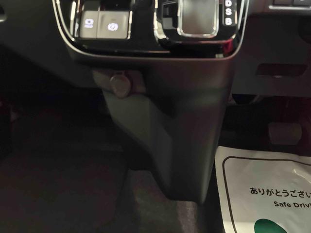 タントカスタムＲＳ４ＷＤ　ターボ　スマアシ（衝突安全防止機能）　バックカメラ　両側パワースライドドア　オートエアコン／ライト　ＬＥＤヘッド／フォグランプ　チルトステアリング　シートリフター　前席シートヒーター（秋田県）の中古車