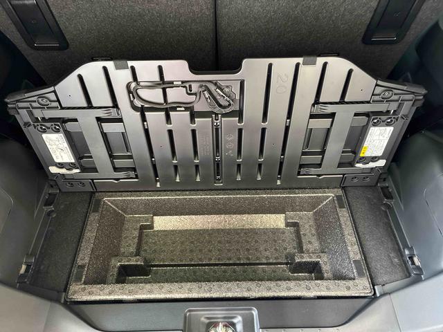 タントカスタムＲＳ４ＷＤ　ターボ　スマアシ（衝突安全防止機能）　バックカメラ　両側パワースライドドア　オートエアコン／ライト　ＬＥＤヘッド／フォグランプ　チルトステアリング　シートリフター　前席シートヒーター（秋田県）の中古車