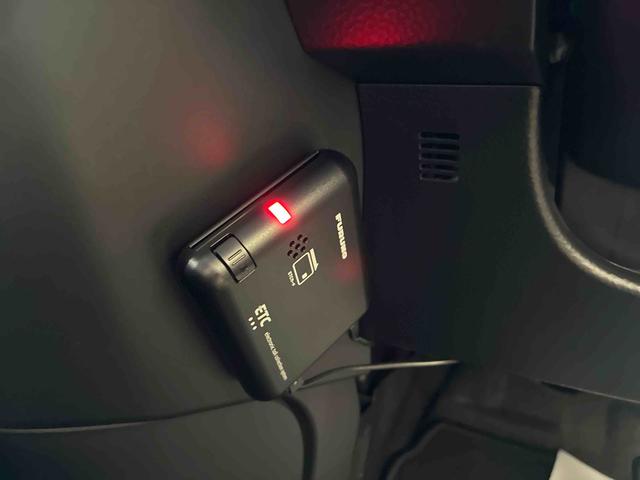 ルーミーカスタムG4WD スマアシ(衝突安全防止機能) ディスプレイオーディオ バックカメラ ドラレコ ETC クルーズコントロール 両側パワースライドドア オートエアコン/ライト LEDヘッド/フォグランプ(秋田県)の中古車
