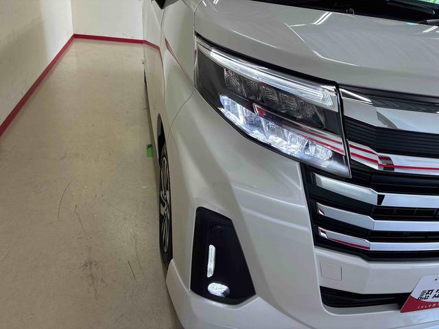 ルーミーカスタムG4WD スマアシ(衝突安全防止機能) ディスプレイオーディオ バックカメラ ドラレコ ETC クルーズコントロール 両側パワースライドドア オートエアコン/ライト LEDヘッド/フォグランプ(秋田県)の中古車