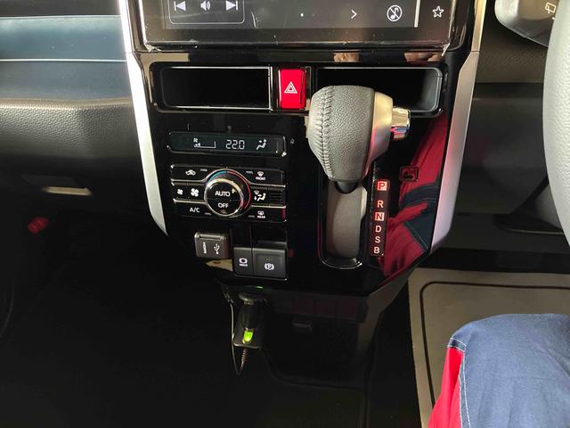 ルーミーカスタムＧ４ＷＤ　スマアシ（衝突安全防止機能）　ディスプレイオーディオ　　バックカメラ　ドラレコ　ＥＴＣ　クルーズコントロール　両側パワースライドドア　オートエアコン／ライト　ＬＥＤヘッド／フォグランプ（秋田県）の中古車