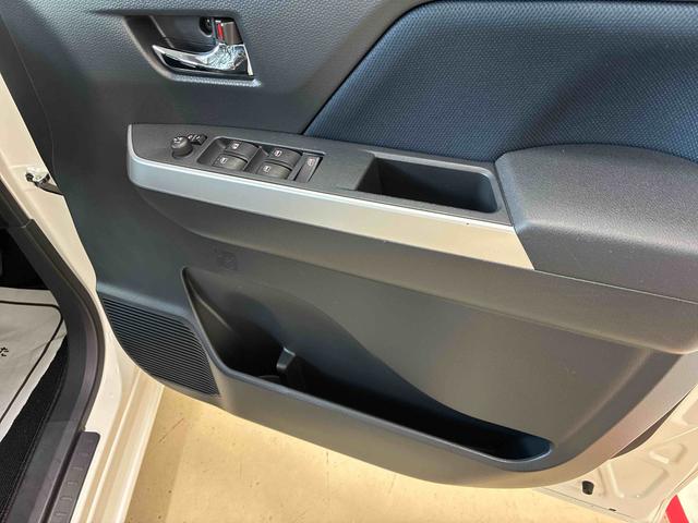 ルーミーカスタムＧ４ＷＤ　スマアシ（衝突安全防止機能）　ディスプレイオーディオ　　バックカメラ　ドラレコ　ＥＴＣ　クルーズコントロール　両側パワースライドドア　オートエアコン／ライト　ＬＥＤヘッド／フォグランプ（秋田県）の中古車