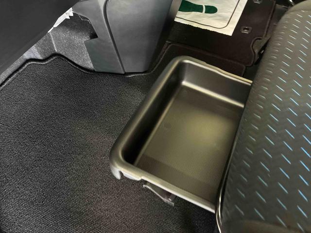 ルーミーカスタムＧ４ＷＤ　スマアシ（衝突安全防止機能）　ディスプレイオーディオ　　バックカメラ　ドラレコ　ＥＴＣ　クルーズコントロール　両側パワースライドドア　オートエアコン／ライト　ＬＥＤヘッド／フォグランプ（秋田県）の中古車