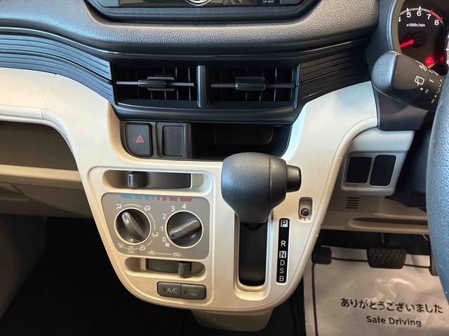 ムーヴＬ４ＷＤ　純正ＣＤチューナー　キーレスエントリー　マニュアルエアコン　ハロゲンヘッドランプ　横滑り防止機能　セキュリティアラーム　ＥＴＣ　電動格納式ドアミラー（秋田県）の中古車