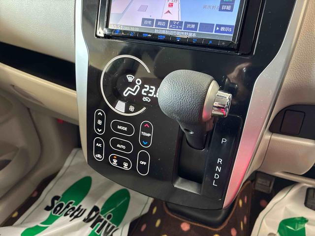 デイズX Vセレクション+セーフティII4WD 衝突安全防止機能 ナビゲーション ドライブレコーダー アラウンドビューモニター オートエアコン ハロゲンヘッドランプ キーフリー チルトステアリング シートリフター 電動格納式ドアミラー(秋田県)の中古車