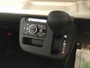 ４ＷＤ　スマートアシスト（ダイハツ予防安全機能）　オートライト／エアコン　両側パワースライドドア　チルトステアリング／シートリフター（秋田県）の中古車