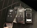 ４ＷＤ　スマートアシスト（ダイハツ予防安全機能）　クルーズコントロール　スマートインナーミラー　オートライト／エアコン　リモコンエンジンスターター　バックカメラ　ＥＴＣ　両側パワースライドドア（秋田県）の中古車