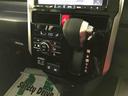 ４ＷＤ　スマートアシスト（ダイハツ予防安全機能）　クルーズコントロール　オートライト／エアコン　純正ナビ／バックカメラ　両側パワースライドドア　チルトステアリング／シートリフター（秋田県）の中古車