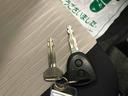 ４ＷＤ　キーレスエントリー　オートライト　ＬＥＤヘッドライト　電動格納ドアミラー　　セキュリティアラーム　アップグレードパック　マニュアルエアコン（秋田県）の中古車